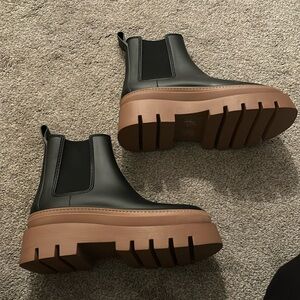 NWOT waterproof Jeffrey Campbell boots